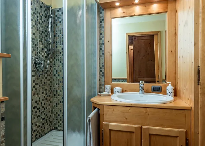 Cervinia Mountain Bliss - Front Of Lift Apartment